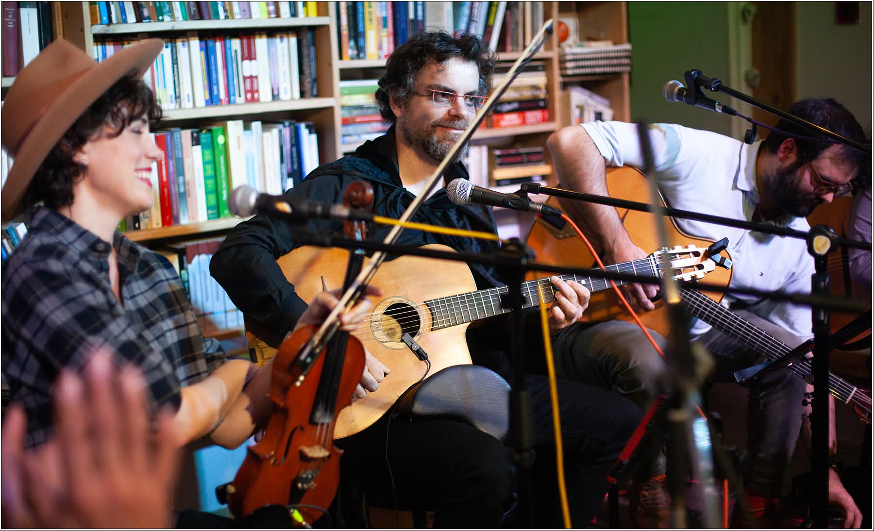 Photo 6 — Jazz & Jam Manouche